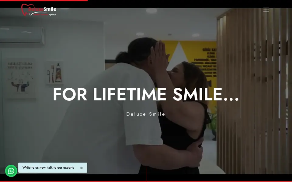 Deluxe Smile Studios web sitesi ekran görüntüsü